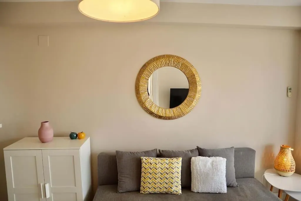 Ocean Breeze Apartment Algarrobo Costa 0*,  Испания